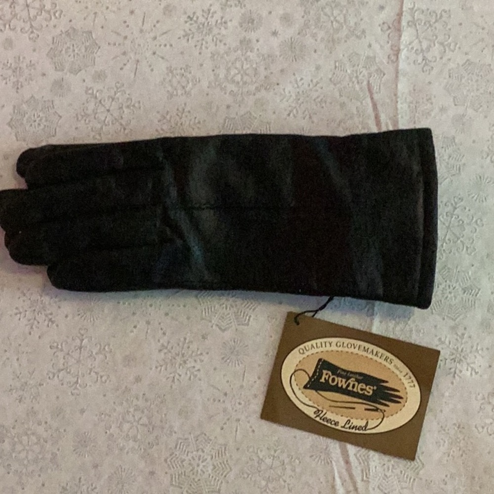 NWOT Fownes gloves